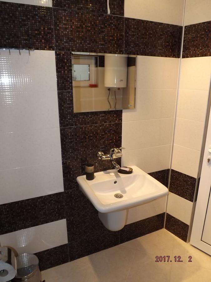 ريزوفو Faina Guest House المظهر الخارجي الصورة