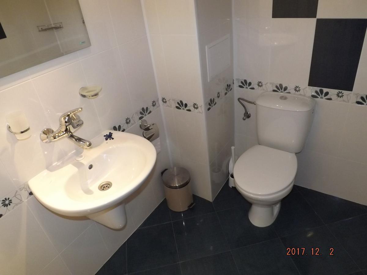 ريزوفو Faina Guest House المظهر الخارجي الصورة